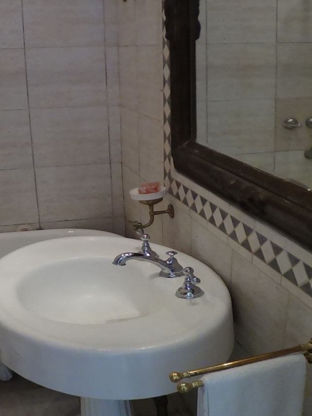 Bathroom / Baño